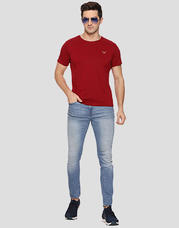 Round Neck T-Shirt - Maroon